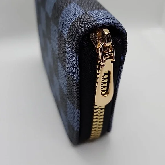 Small Zip Around Card Case - Picture 4 of 9